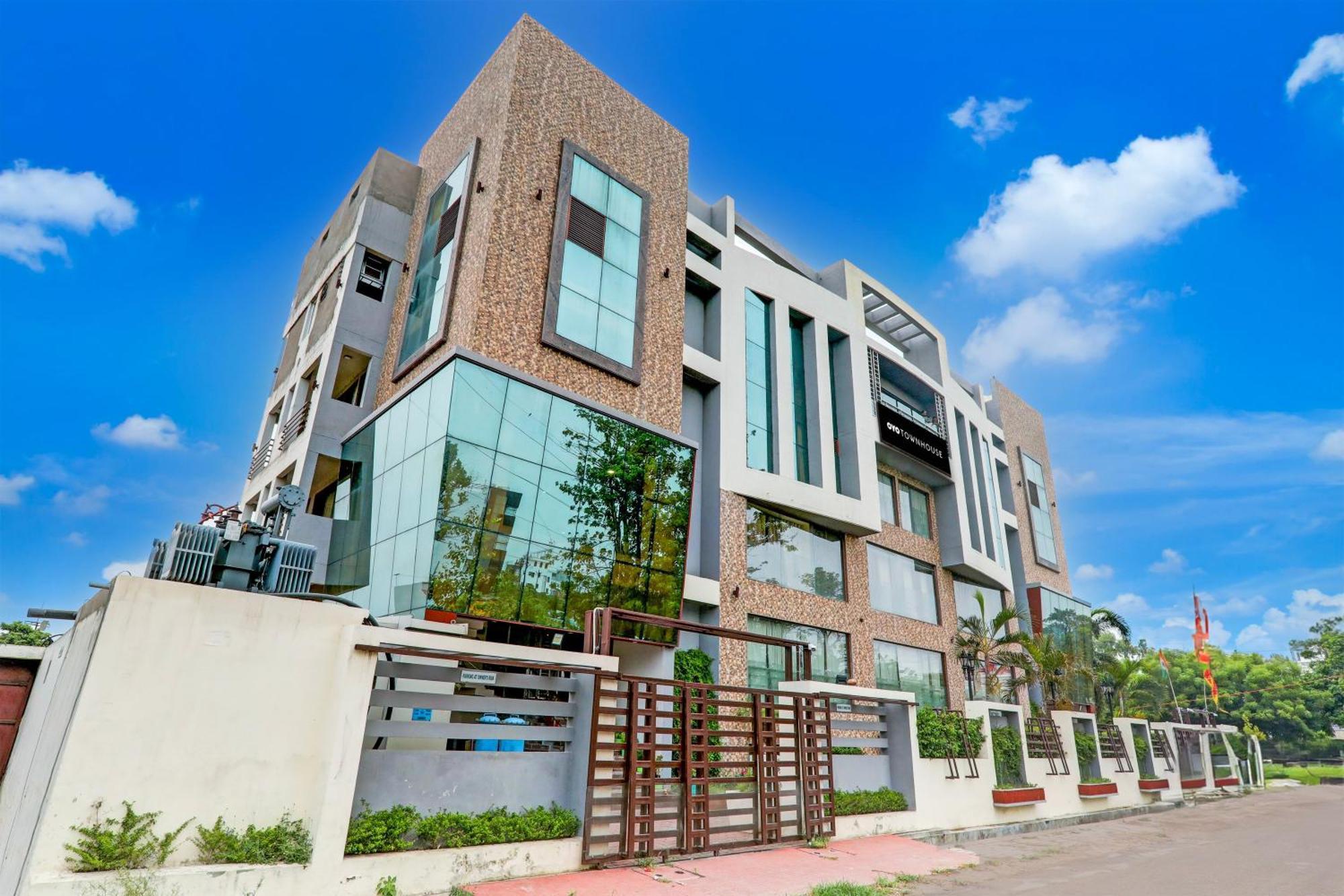 מלון לקנאו Townhouse Sakura מראה חיצוני תמונה